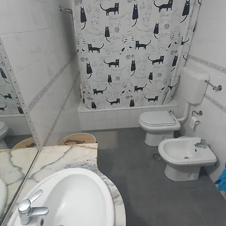 Apartamento T2 - Jornadas Da Juventude * Almada