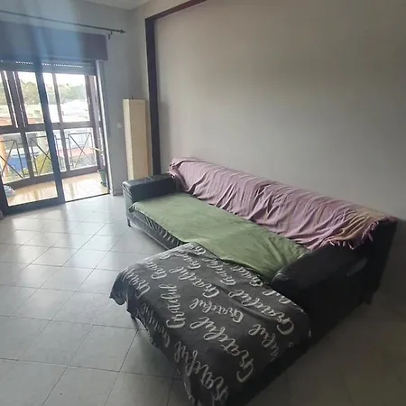 Apartamento T2 - Jornadas Da Juventude * Almada